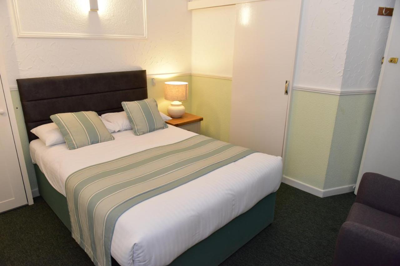 Corbiere Guest House Weston-super-Mare Exterior photo