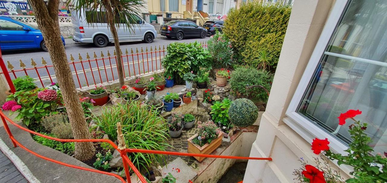 Corbiere Guest House Weston-super-Mare Exterior photo